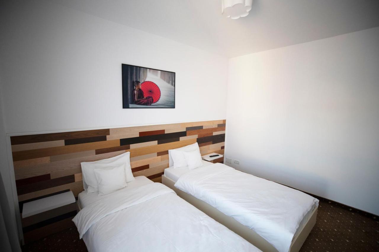1Hotels ティミショアラ エクステリア 写真